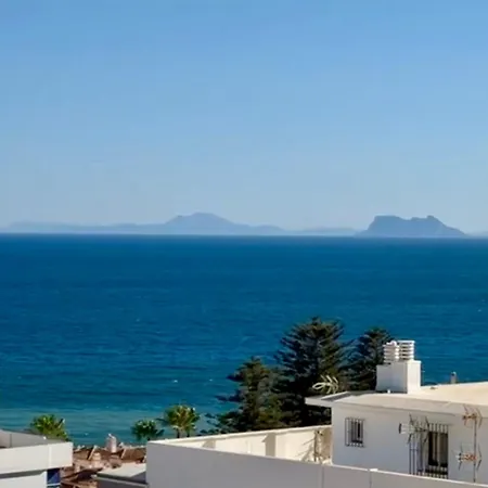 Stunning Marina Seaview Penthouse - Puerto Deportivo * אסטפונה