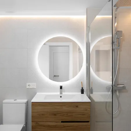 아파트 Stunning Marina Seaview Penthouse - Puerto Deportivo *