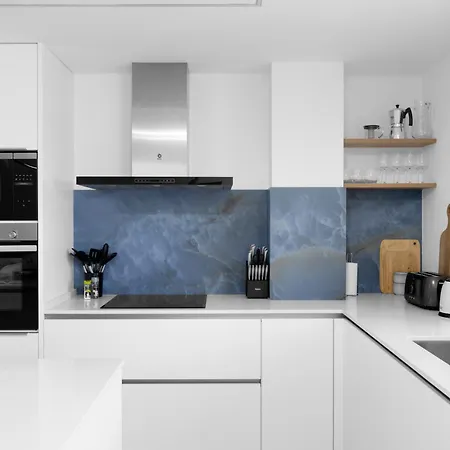 Stunning Marina Seaview Penthouse - Puerto Deportivo