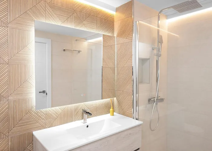 Stunning Marina Seaview Penthouse - Puerto Deportivo Apartamento *