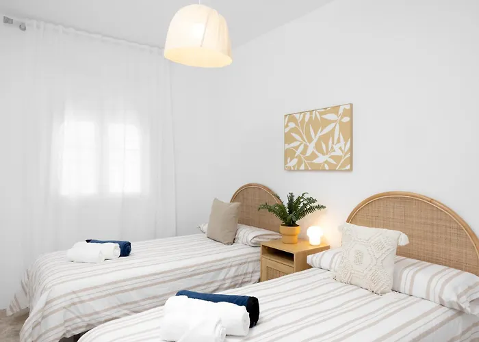 Stunning Marina Seaview Penthouse - Puerto Deportivo